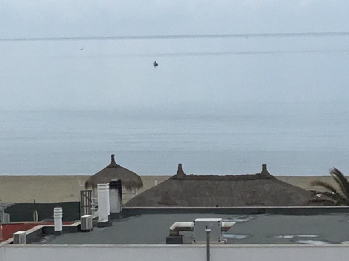 Beach House Lägenhet Passoscuro Exteriör bild