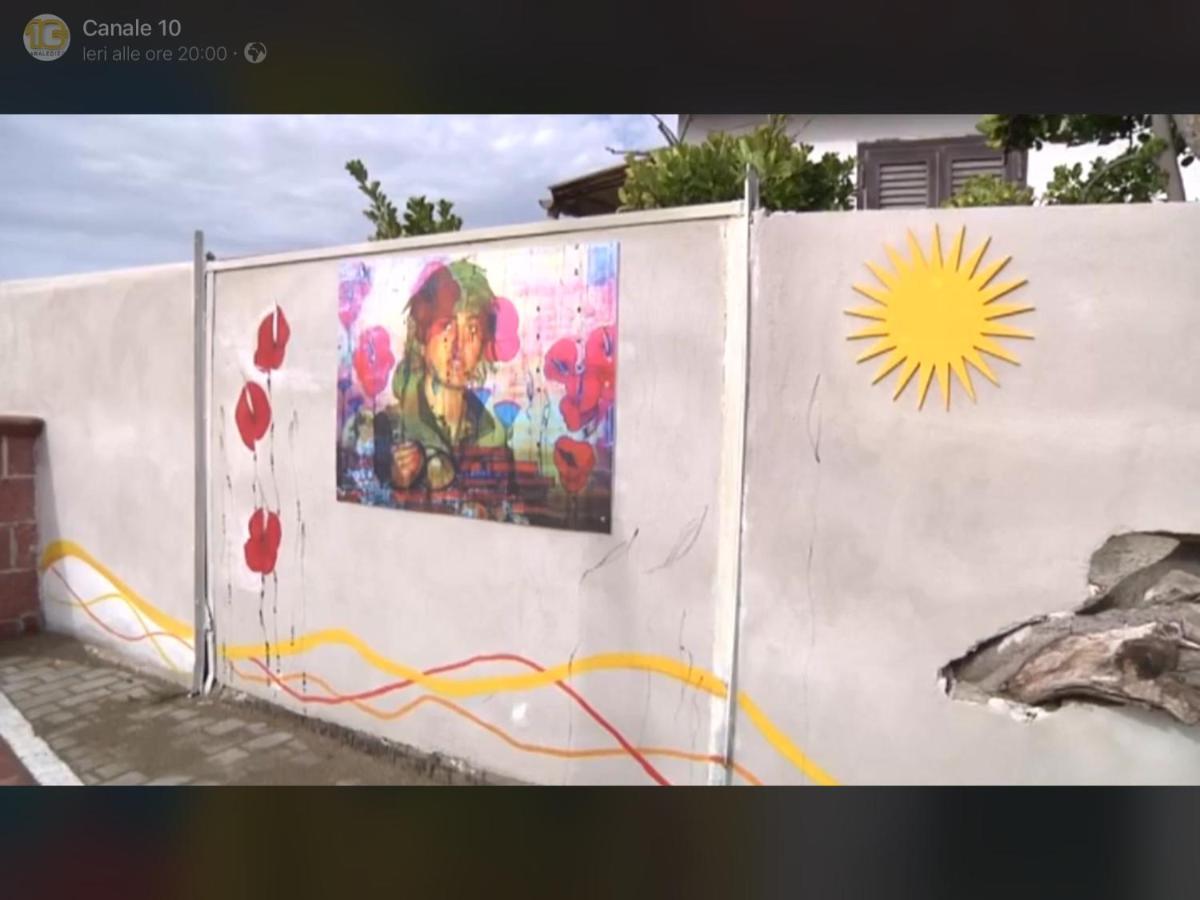 Beach House Lägenhet Passoscuro Exteriör bild